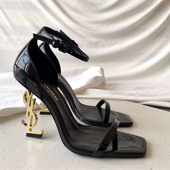 Saint Laurent black women's shoes - Picture 3 of 3